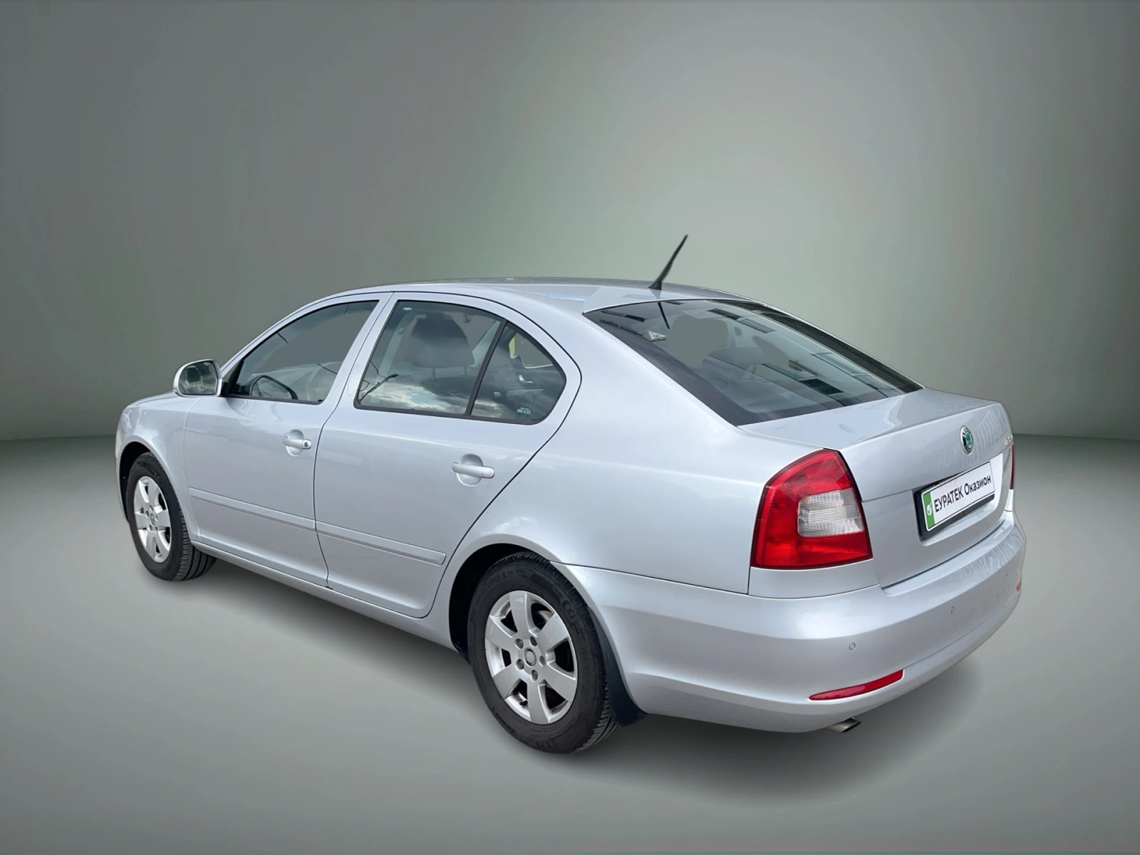 Skoda Octavia 1.6 MPI LPG, снимка 3 - Автомобили и джипове - 55177304