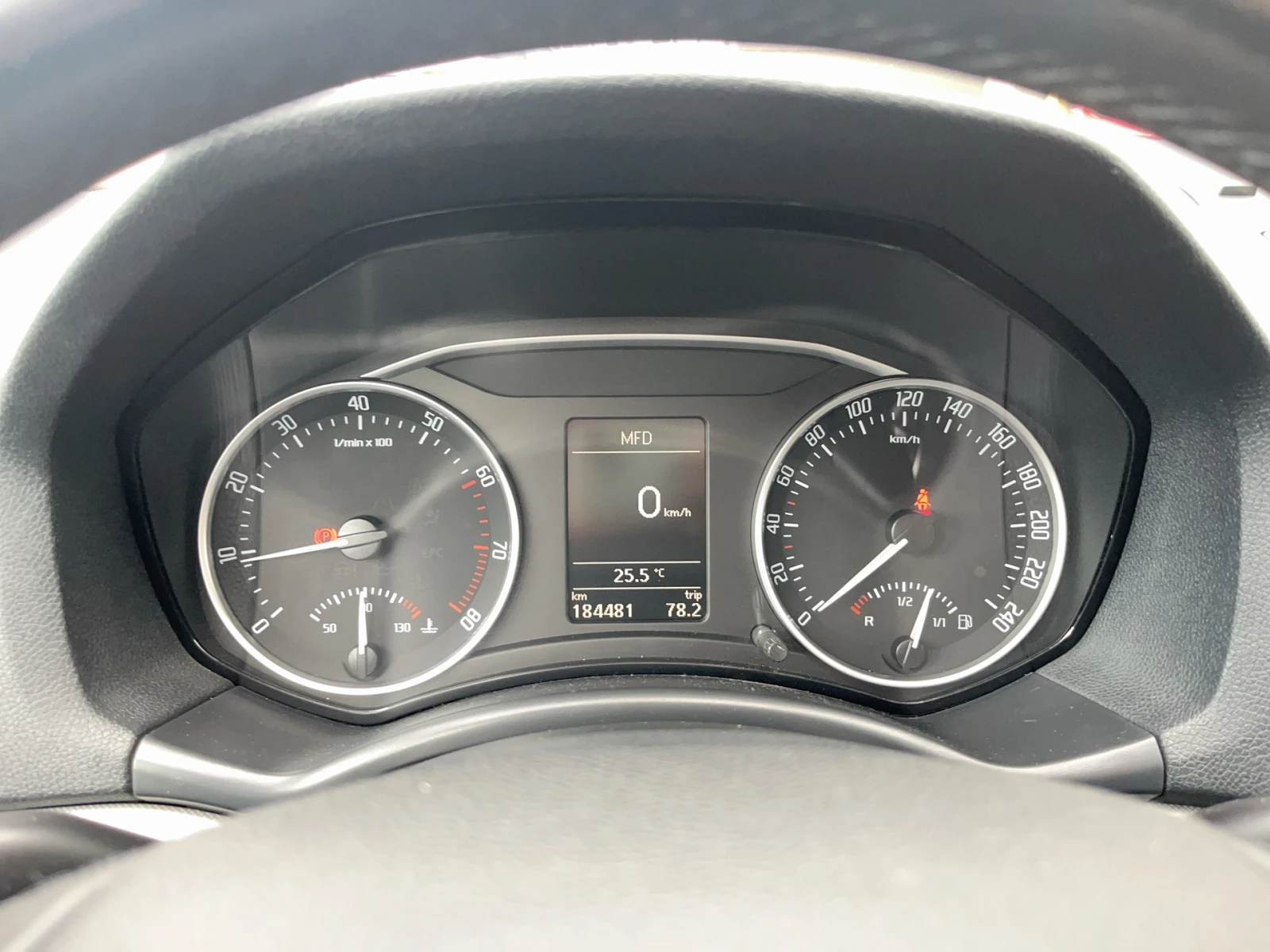 Skoda Octavia 1.6 MPI LPG, снимка 10 - Автомобили и джипове - 55177304