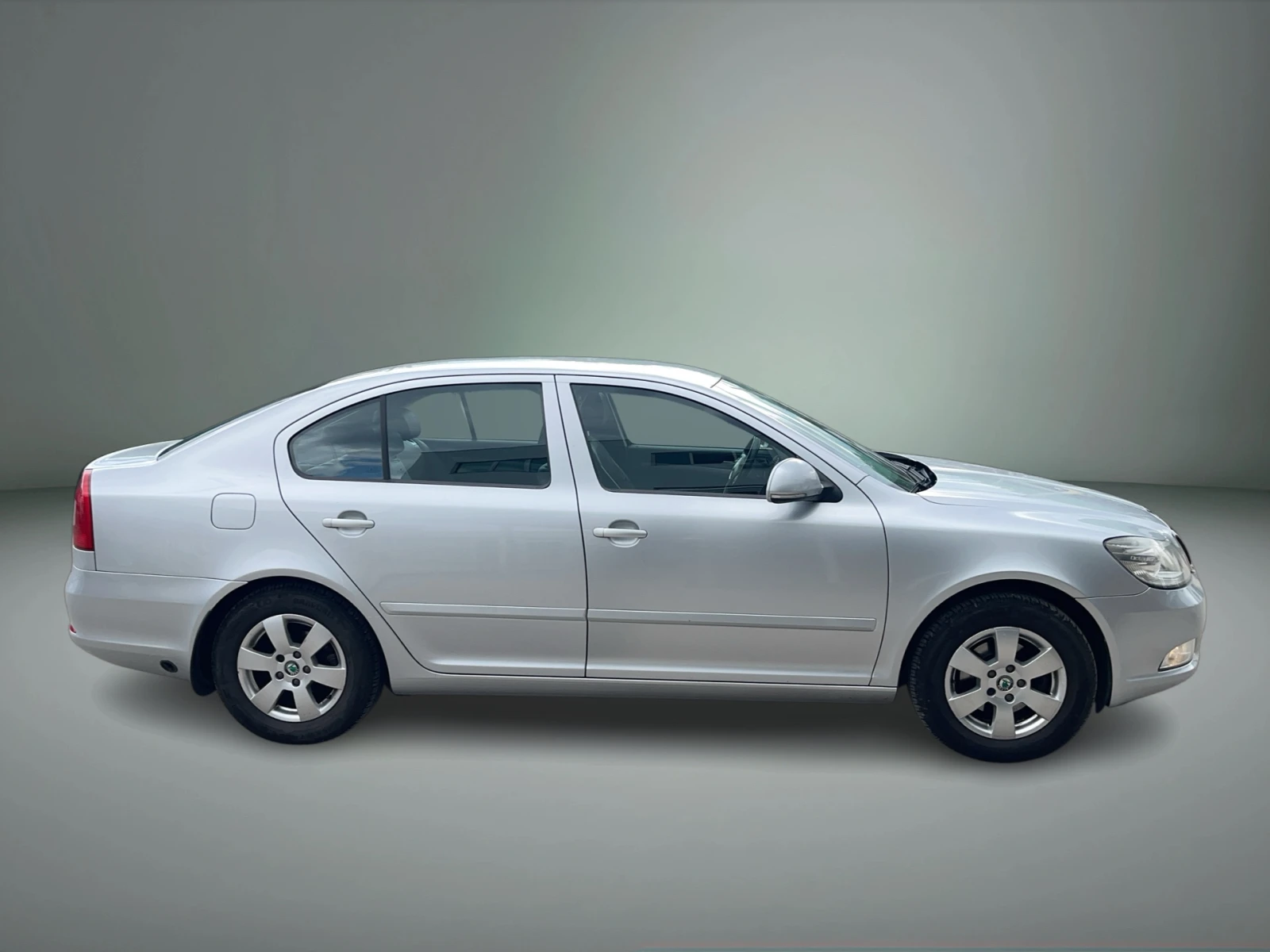 Skoda Octavia 1.6 MPI LPG, снимка 6 - Автомобили и джипове - 55177304