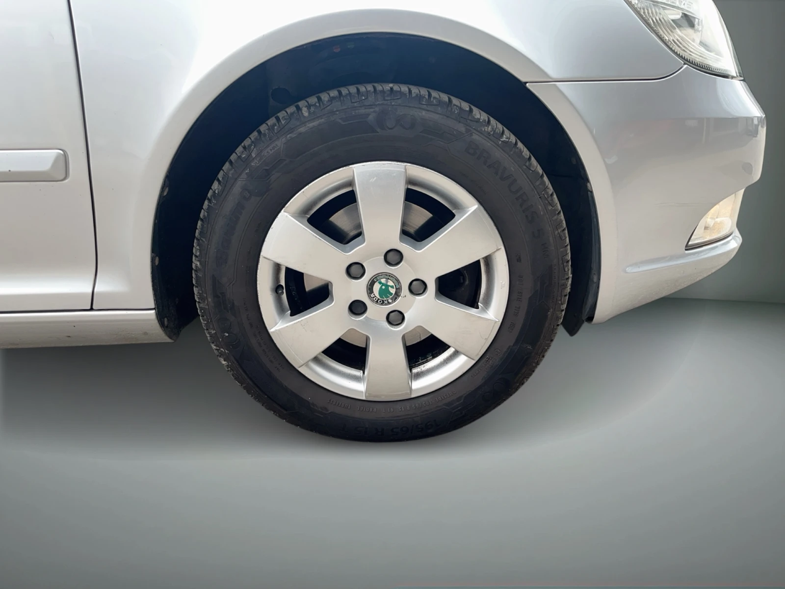 Skoda Octavia 1.6 MPI LPG, снимка 7 - Автомобили и джипове - 55177304