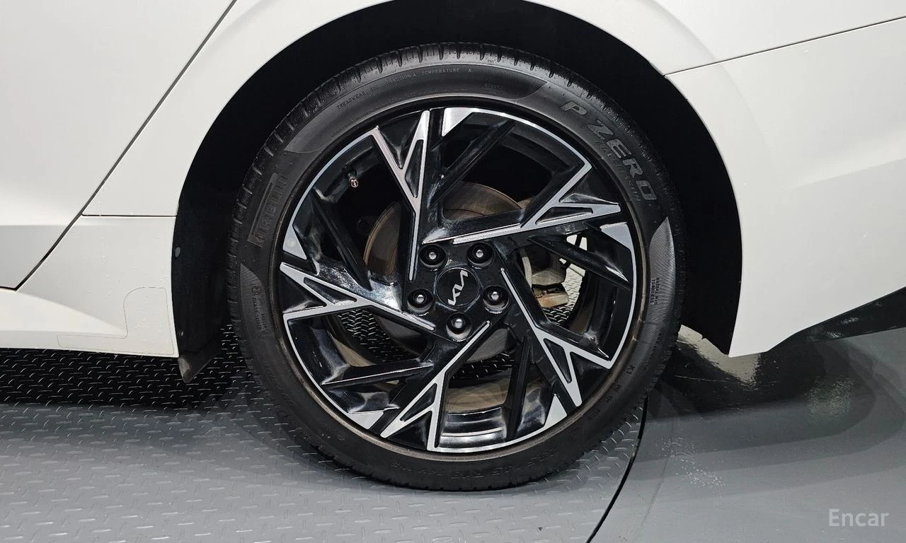 Kia K5 ОБДУХВАНЕ * KRELL * HEAD-UP * 360 КАМЕРА, снимка 7 - Автомобили и джипове - 55216737