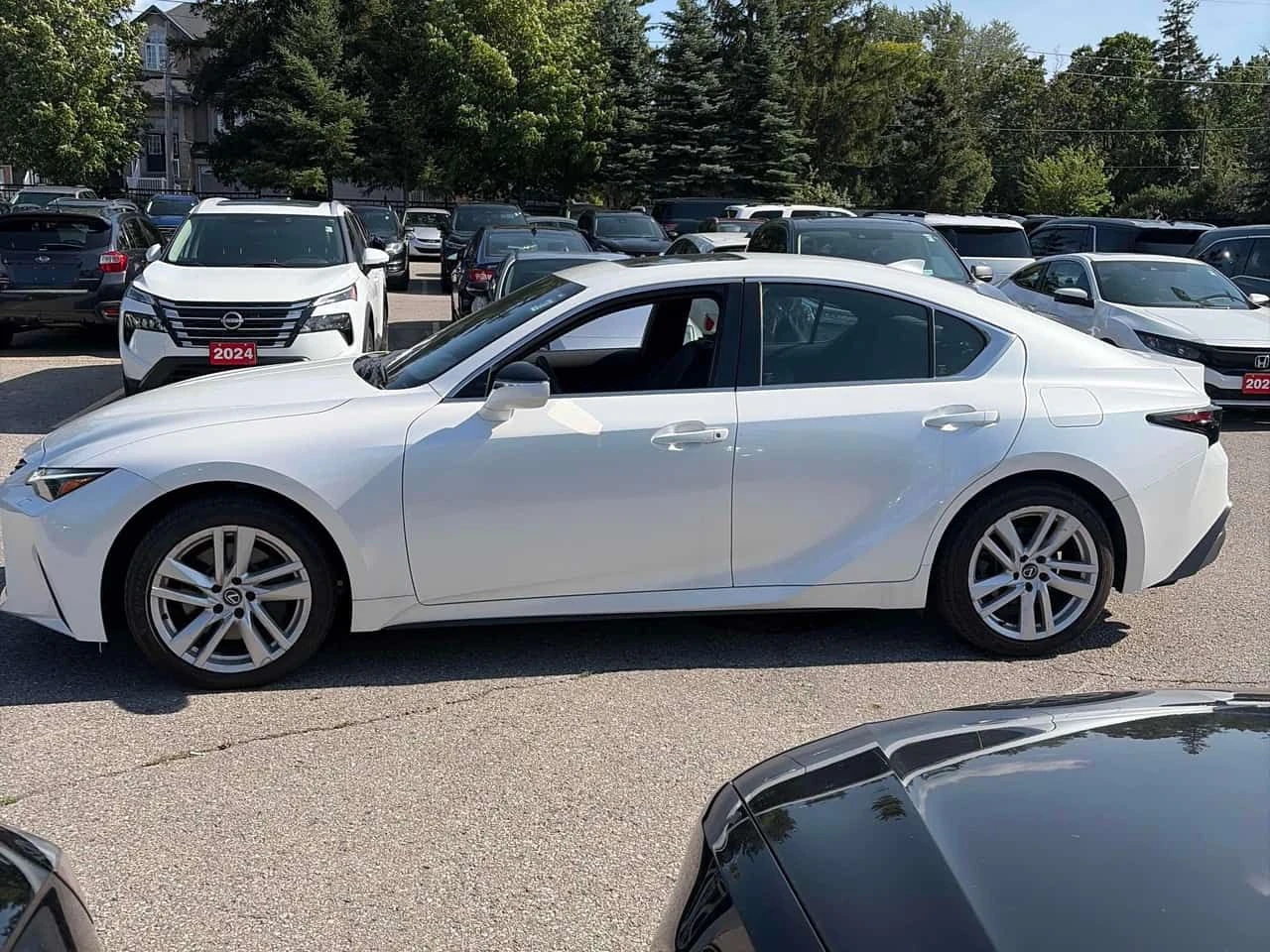Lexus IS * 300 * CARFAX * , снимка 2 - Автомобили и джипове - 55474986