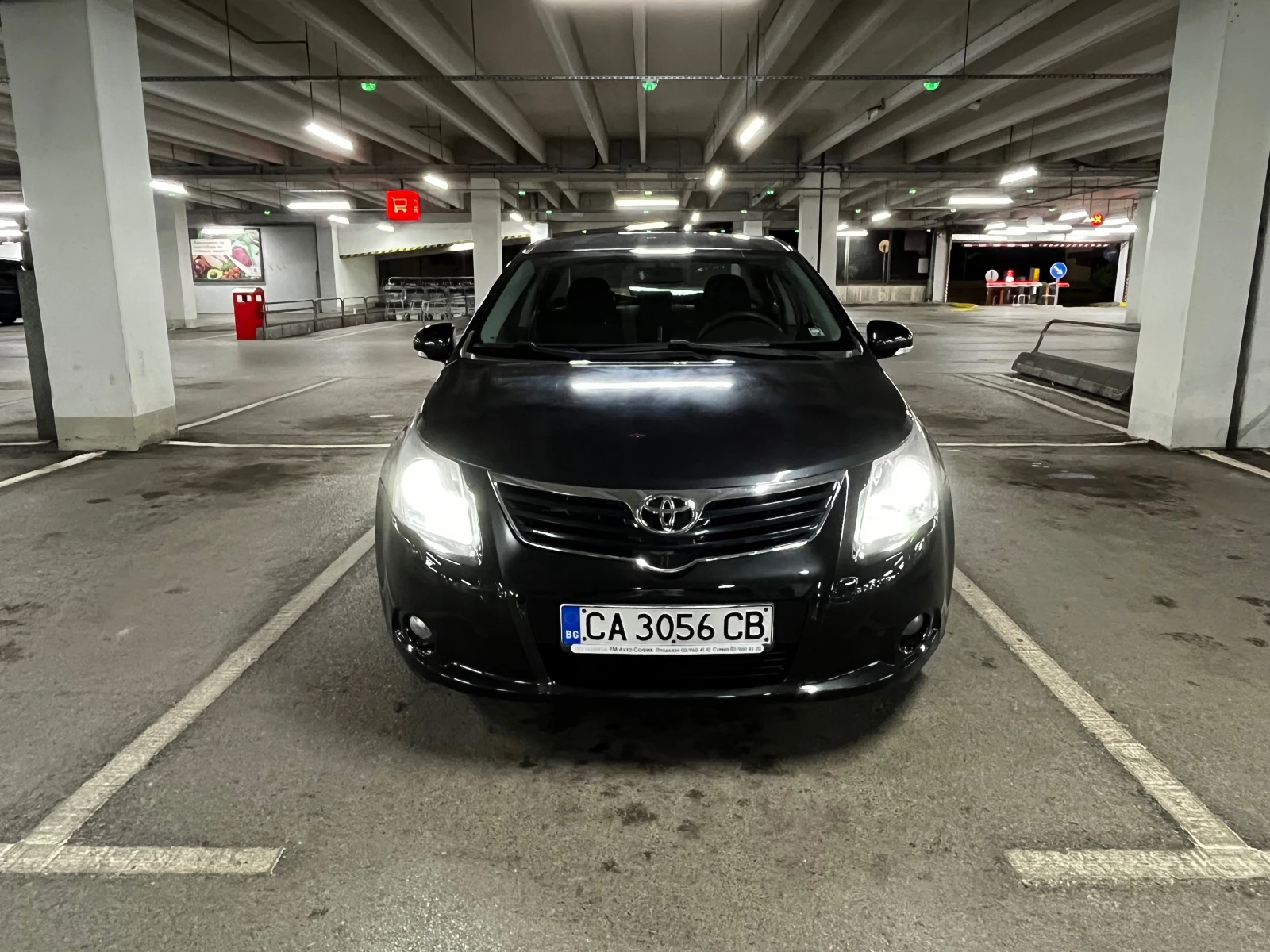 Toyota Avensis 2. 0 D-4D, 126 к. с., снимка 4 - Автомобили и джипове - 55558147