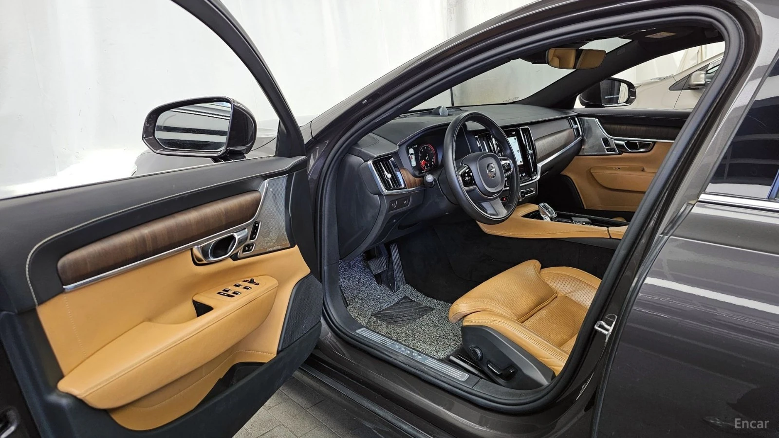 Volvo S90 * B5* ПАНО* KEYLESS* Camera* ПОДГРЕВ* 360* , снимка 10 - Автомобили и джипове - 55572150