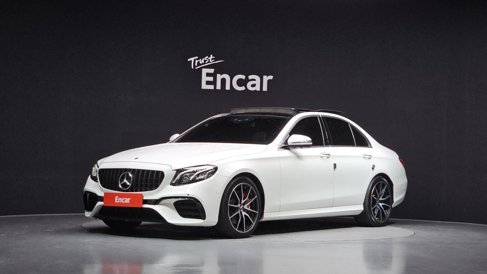 Mercedes-Benz E 300 E300 AMG Line autogeorge.com