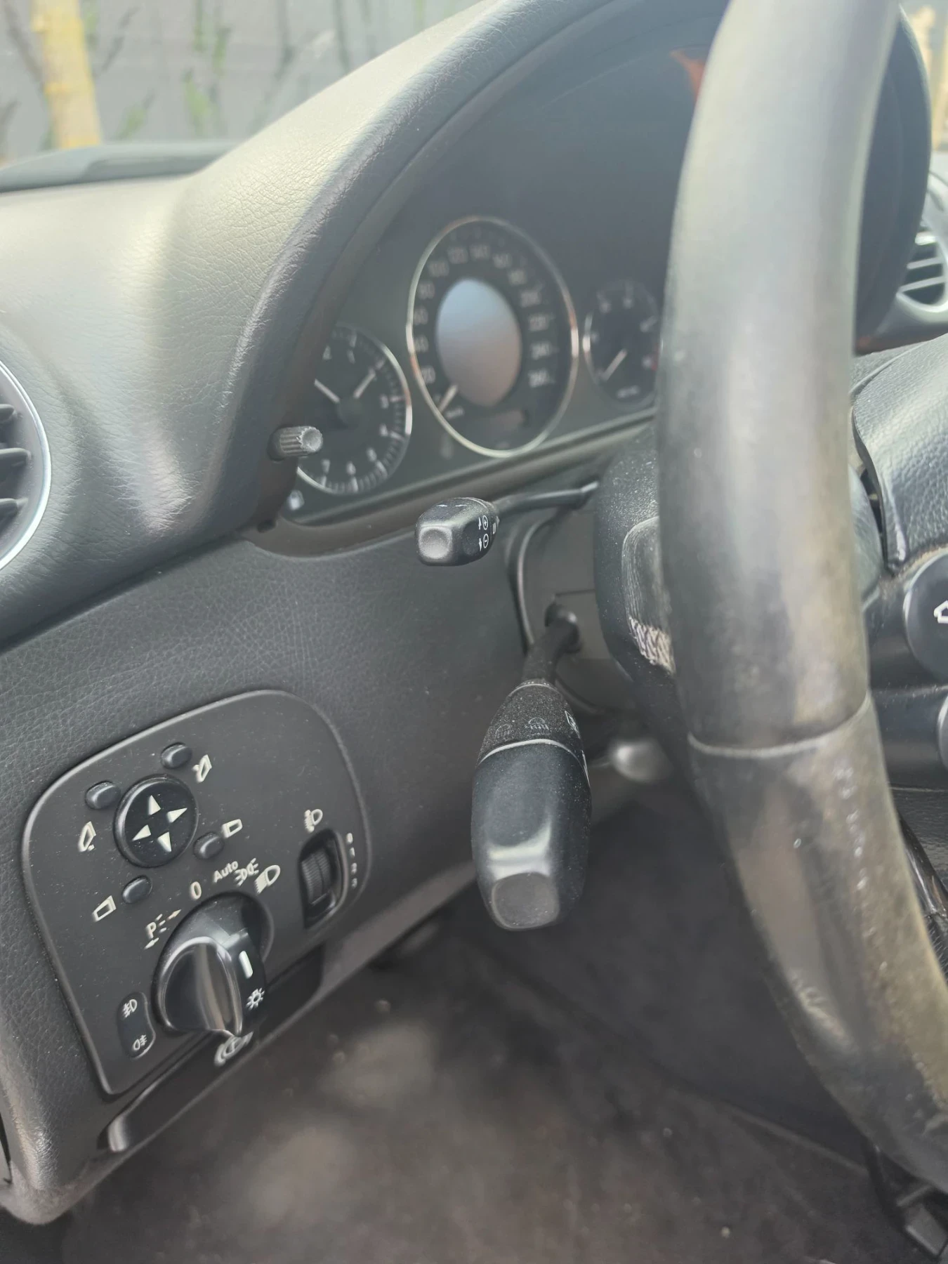 Mercedes-Benz CLK, снимка 15 - Автомобили и джипове - 56277288