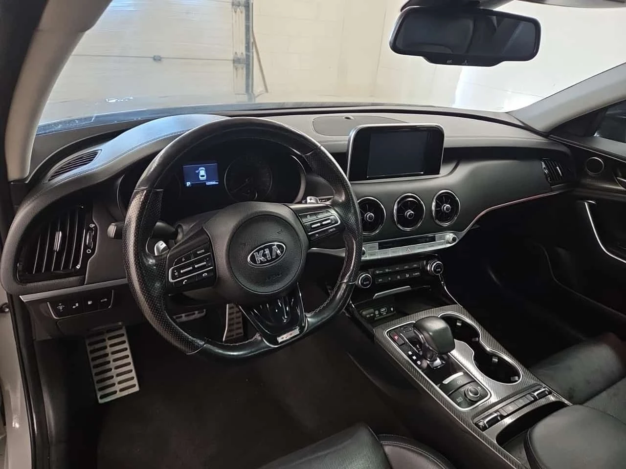 Kia Stinger  GT * CARFAX * �����* ����������� | Mobile.bg � ����������� 12