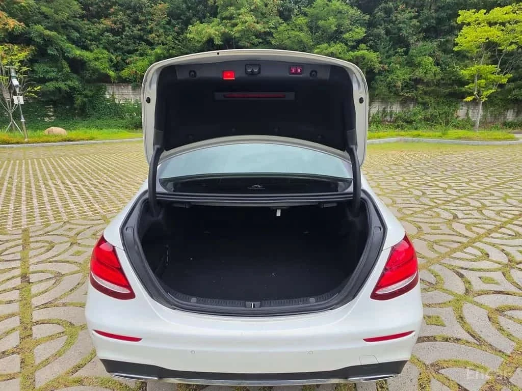 Mercedes-Benz E 350 * E350d * AMG ����� * 360 * ��������� * �������� * | Mobile.bg � ����������� 5