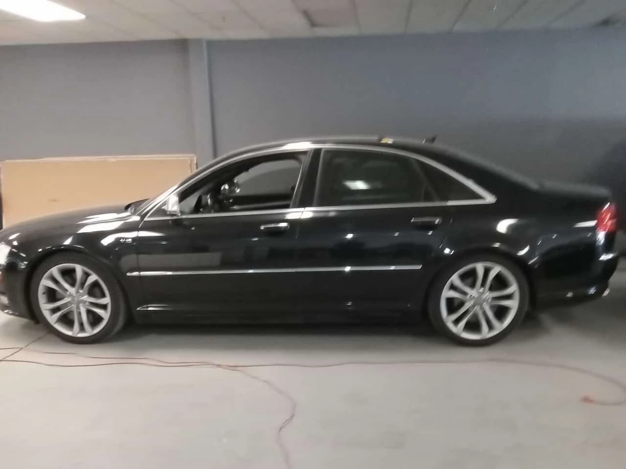 Audi S8 * 4dr Sdn * CARFAX * ����� �� ����������� | Mobile.bg � ����������� 2