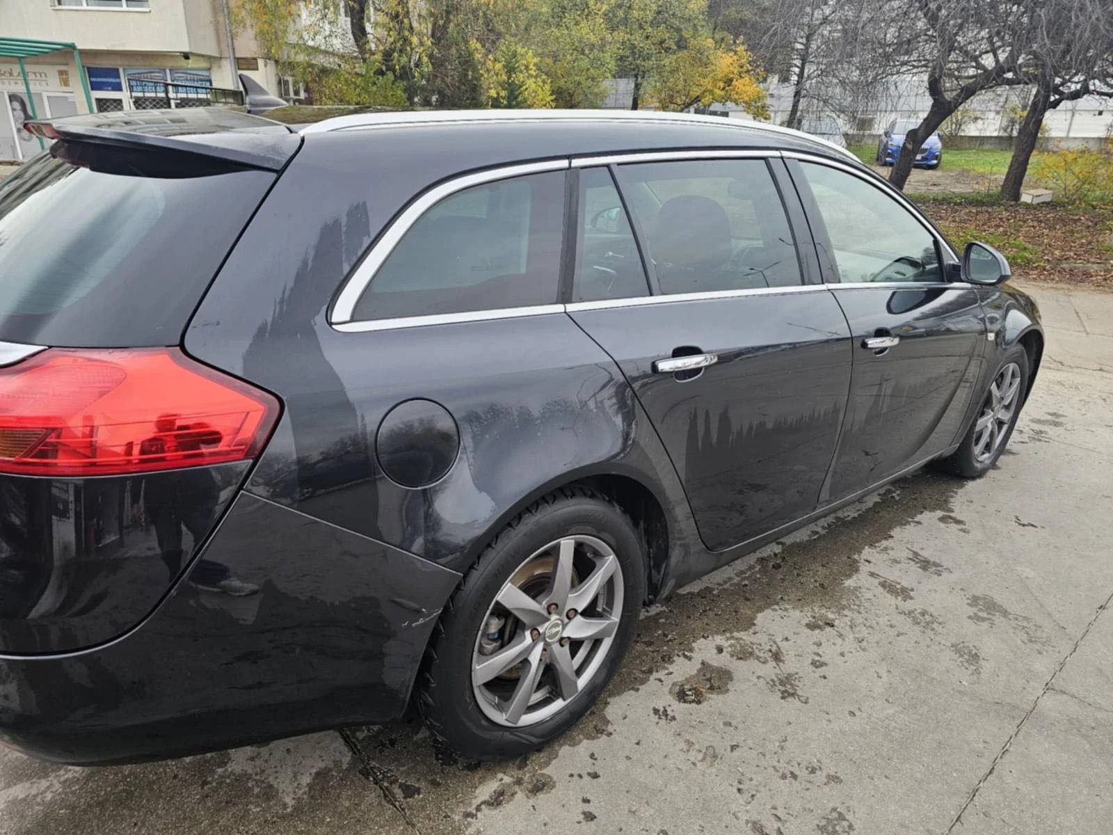 Opel Insignia 2.0дизел-автомат, снимка 4 - Автомобили и джипове - 56686416