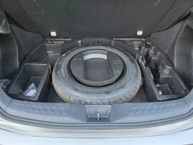 Toyota C-HR Center benzin, снимка 8