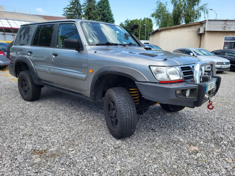 Nissan Patrol 3.0/АВТОМАТ/ФЕЙСЛИФТ , снимка 2 - Автомобили и джипове - 47657762