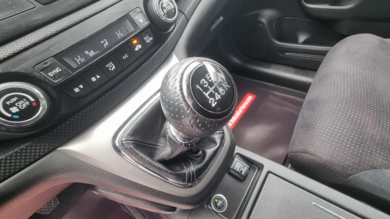 Honda Cr-v 2.0 I-VTEC LPG, снимка 12 - Автомобили и джипове - 51058567