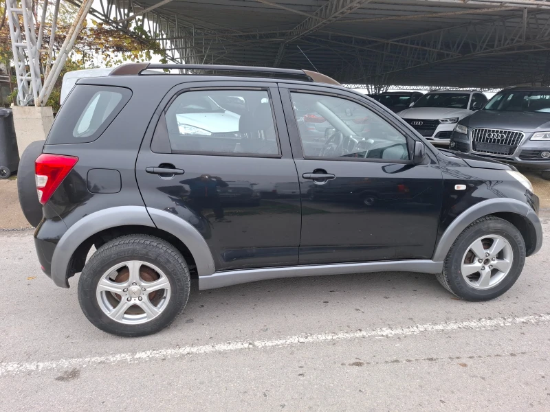 Daihatsu Terios 4х4, снимка 4 - Автомобили и джипове - 52400775