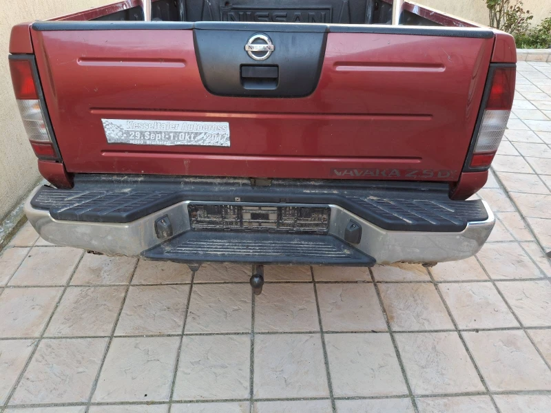 Nissan Navara 2.5D, снимка 3 - Автомобили и джипове - 52856753