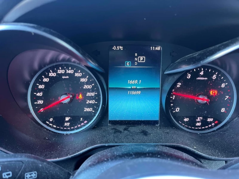 Mercedes-Benz GLC * 300 * CARFAX * ЦЕНА ДО БГ, снимка 8 - Автомобили и джипове - 53044245