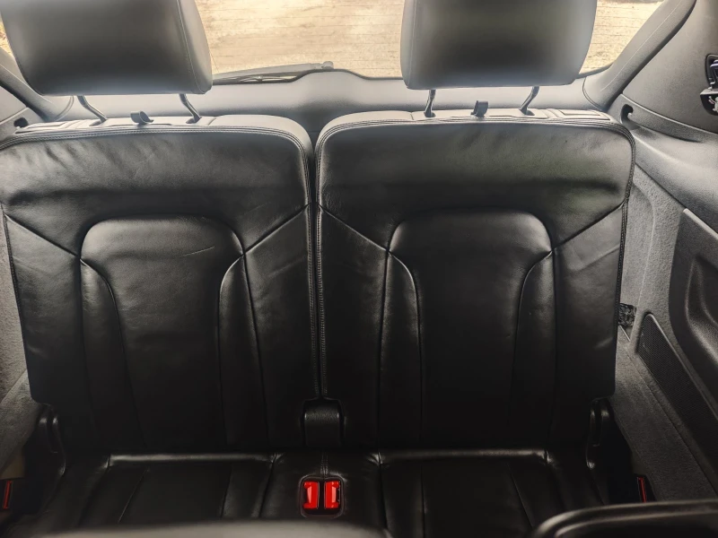 Audi Q7 3.0/sline 6+ 1 231kc, снимка 14 - Автомобили и джипове - 53275059