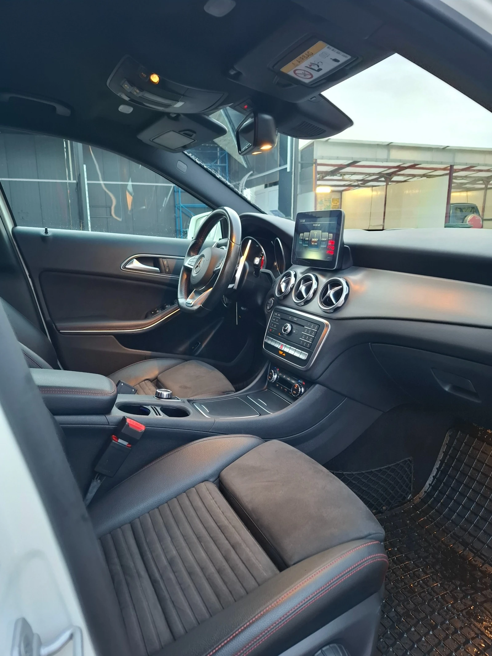 Mercedes-Benz GLA 220 FACELIFT AMGLine 4х4 - изображение 8