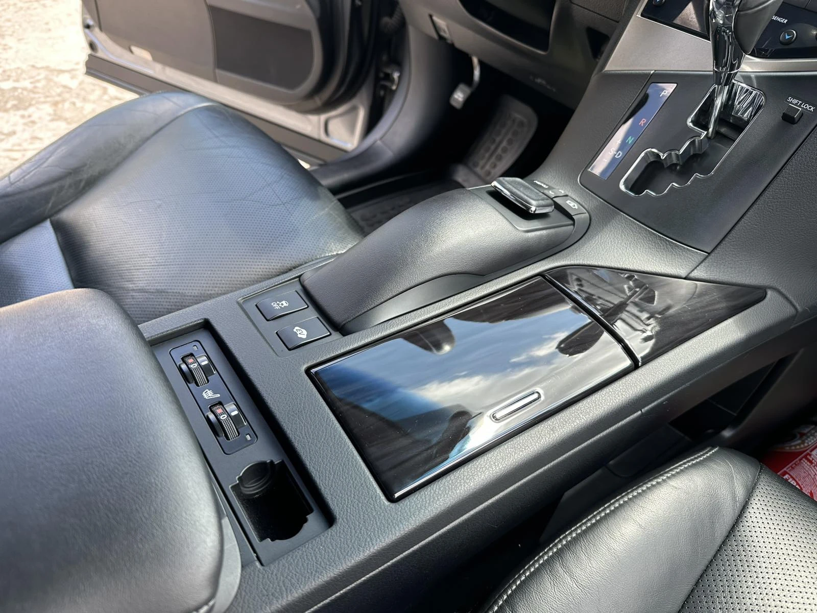 Lexus RX 450h LPG, снимка 9 - Автомобили и джипове - 54596754