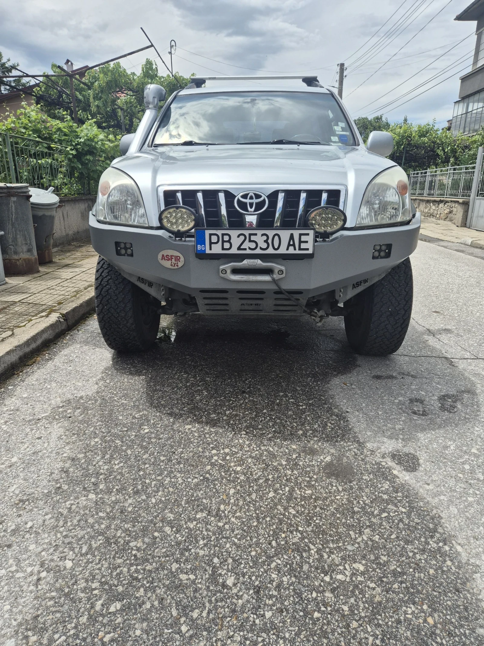 Toyota Land cruiser 120