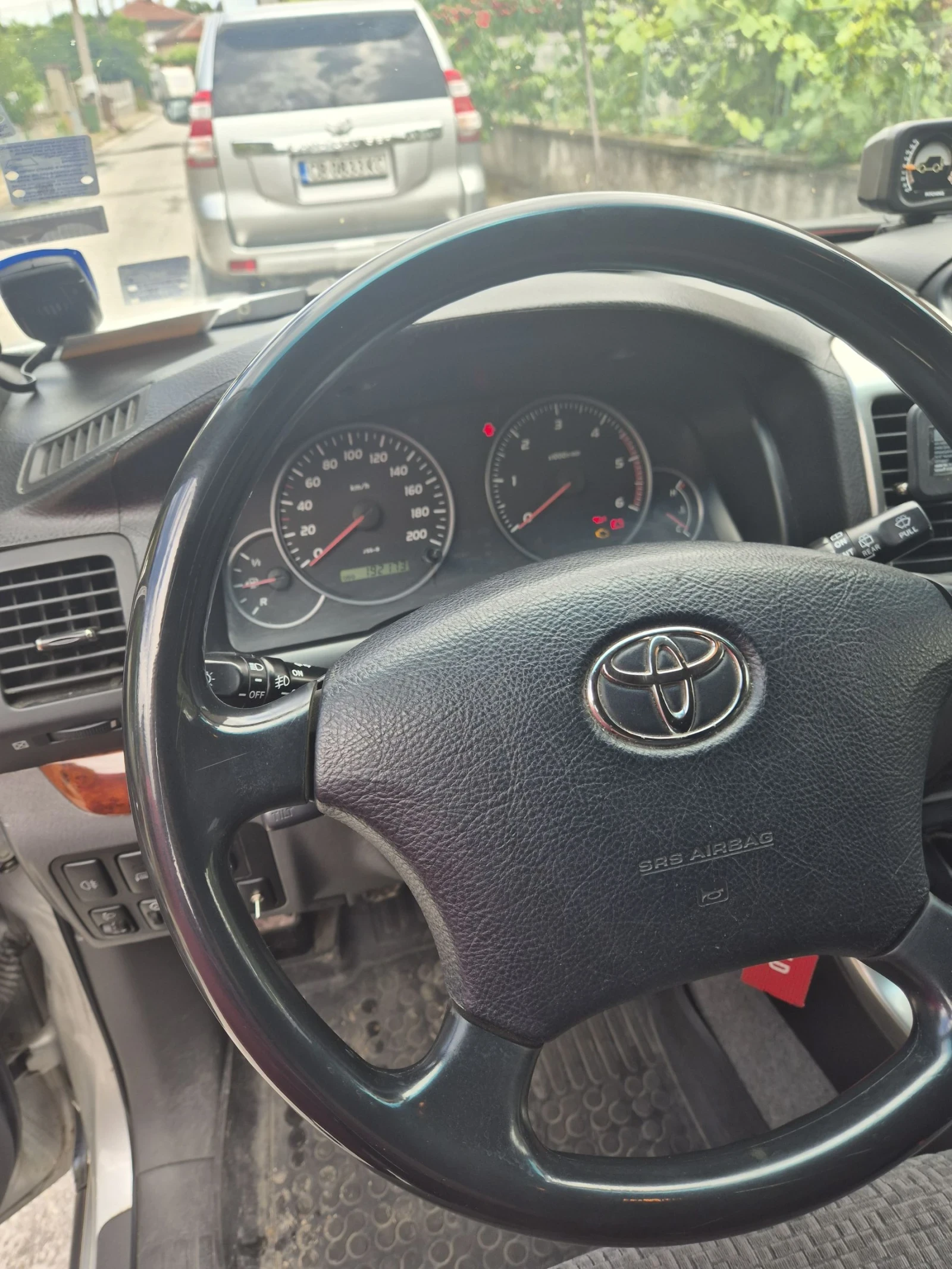 Toyota Land cruiser 120, снимка 13 - Автомобили и джипове - 54750990