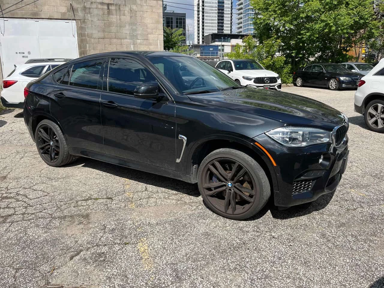 BMW X6 | HARMAN KARDON | HUD | ОБДУХВАНЕ | + ГУМИ ДЖАНТИ , снимка 13 - Автомобили и джипове - 54974591