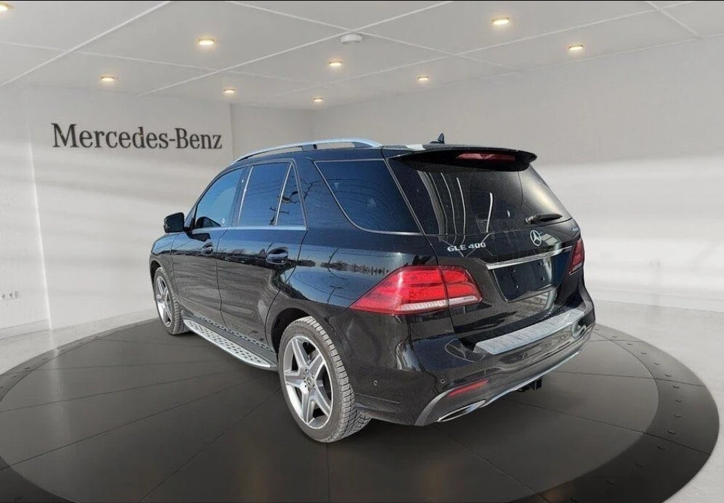 Mercedes-Benz GLE 400 AMG, снимка 4 - Автомобили и джипове - 56155284