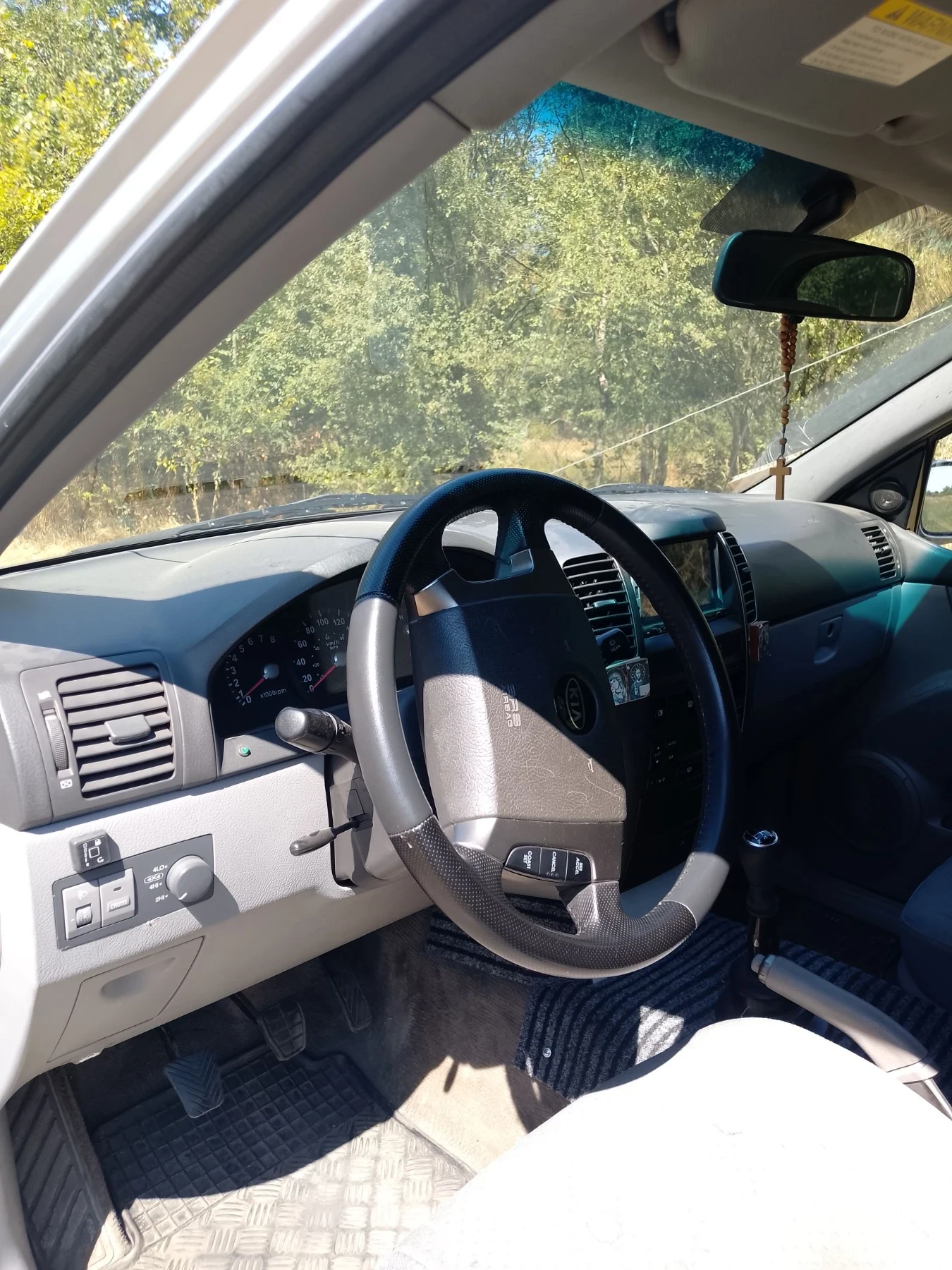 Kia Sorento, снимка 8 - Автомобили и джипове - 56161791
