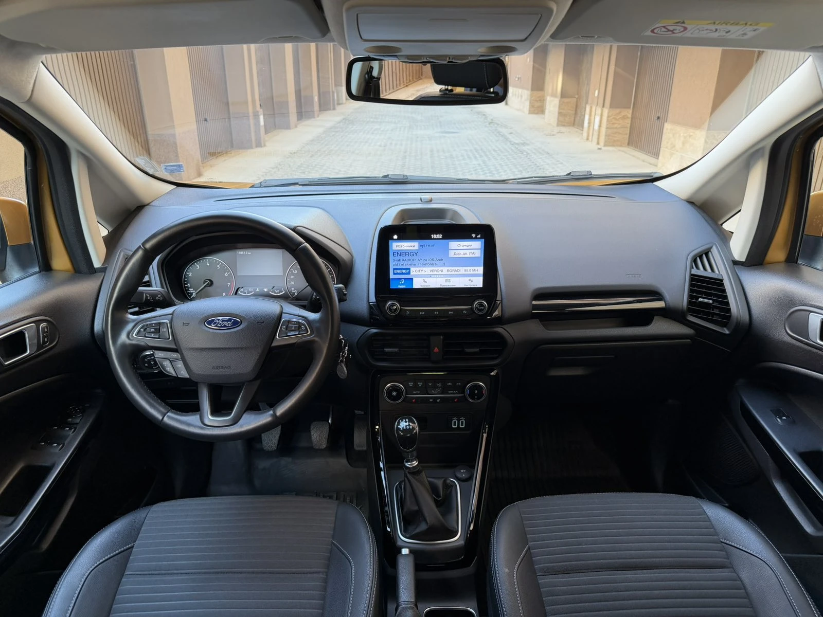 Ford EcoSport 1.0 Ecoboost Titanium, снимка 9 - Автомобили и джипове - 56165989