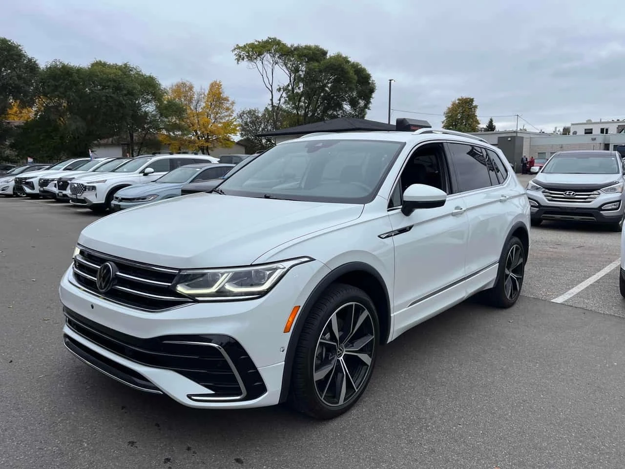 VW Tiguan  Highline R Line / 360 / Fender / Обдухване /  