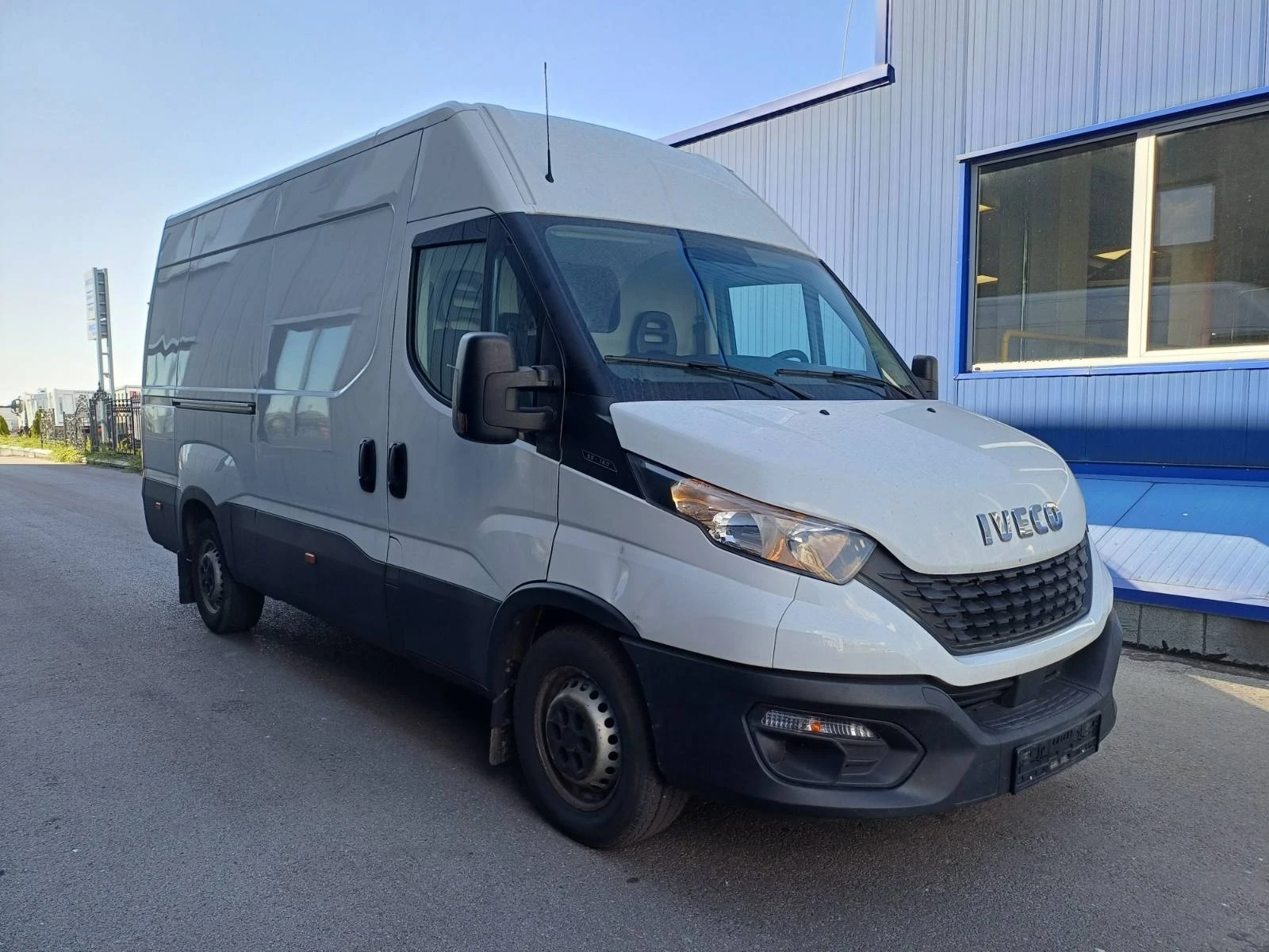 Iveco Daily 35S16 - изображение 3