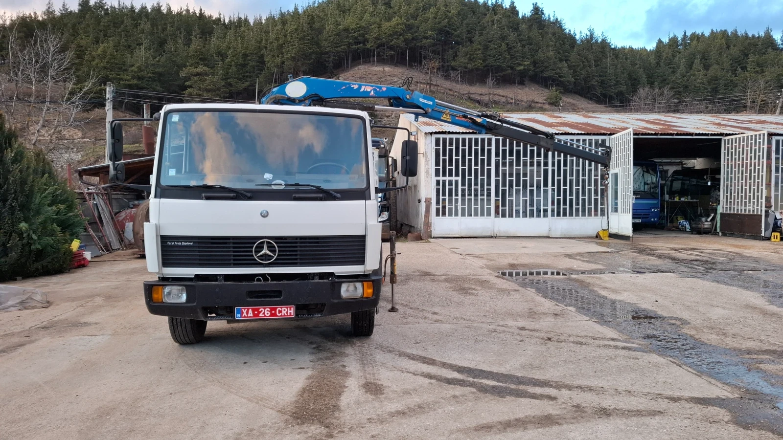 Mercedes-Benz 1114 Самосвал с кран - изображение 5