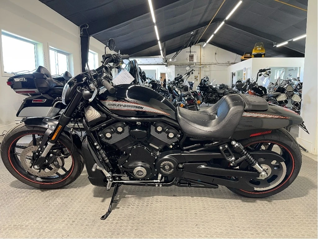 Harley-Davidson V-Rod  VRSCDX/VANCE & HINES PIPES | Mobile.bg   3