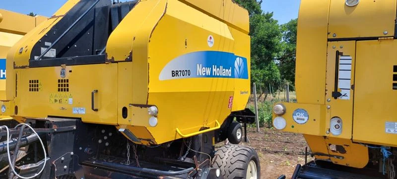 Балировачка New Holland BR 7070, снимка 1 - Селскостопанска техника - 48330993