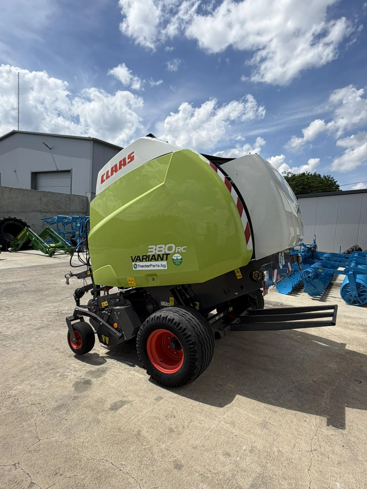 Балировачка Claas VARIANT 380 RC Мрежа + Сезал, снимка 4 - Селскостопанска техника - 54764088