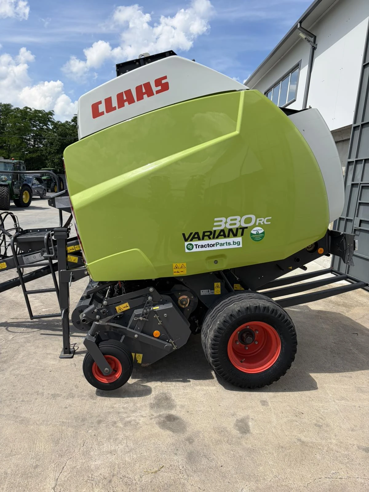 Балировачка Claas VARIANT 380 RC Мрежа + Сезал, снимка 3 - Селскостопанска техника - 54764088