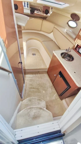 Моторна яхта Regal Windows express 2860, снимка 5