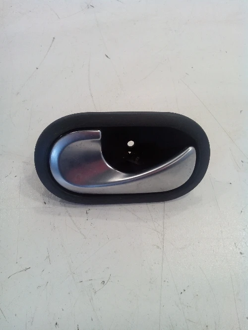 Дръжка врата за Рено Меган хечбек (вътрешна предна лява)