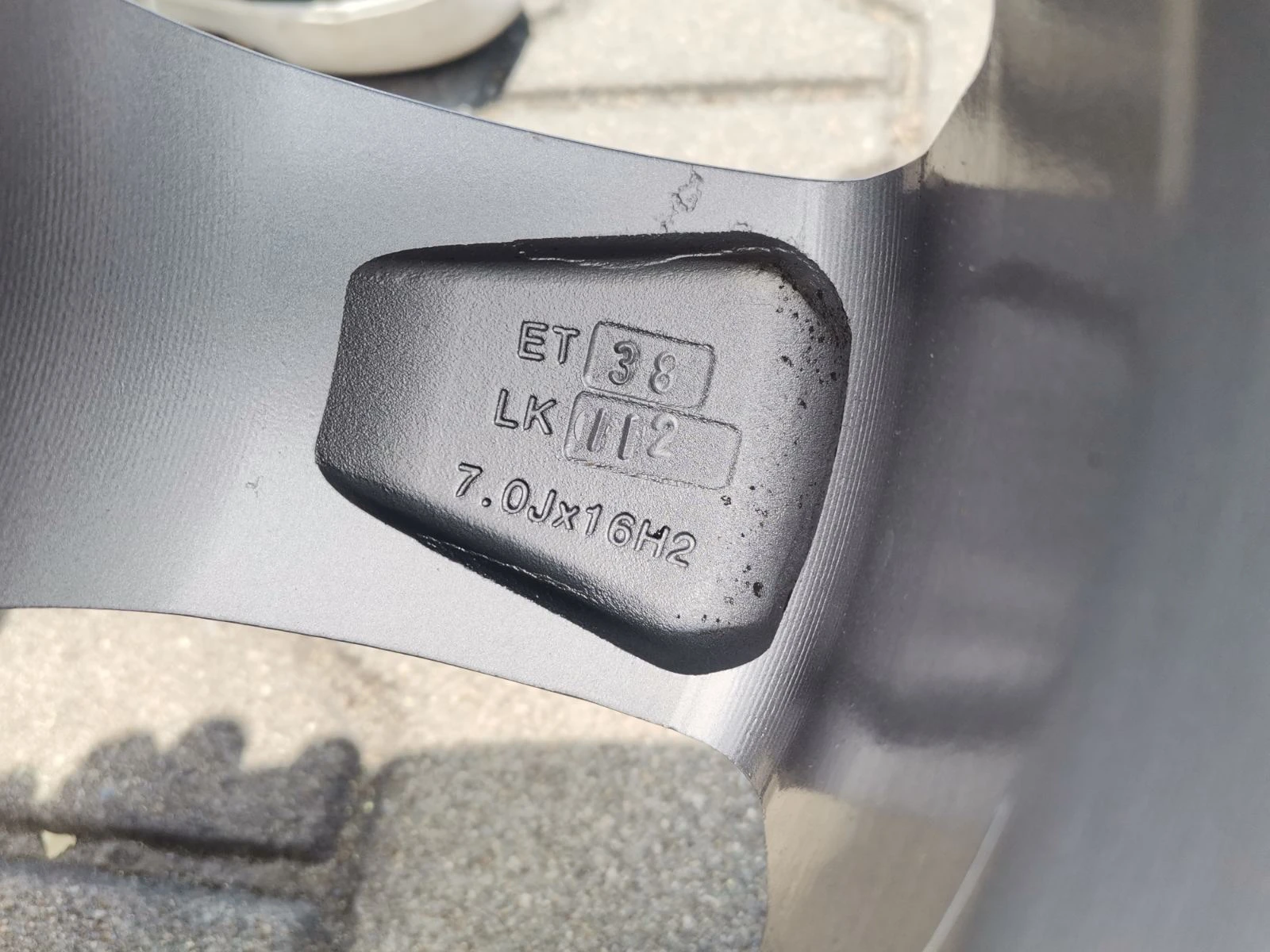    205/60R16 | Mobile.bg   12