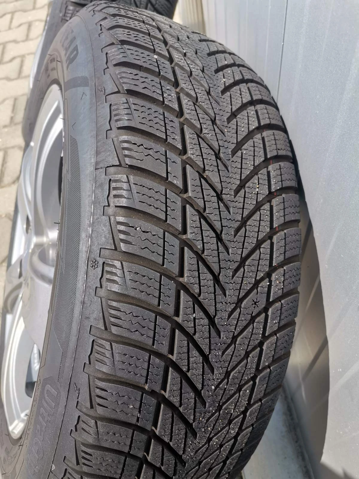    205/60R16 | Mobile.bg   6