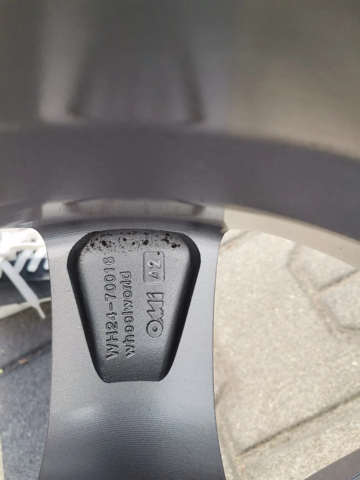    205/60R16 | Mobile.bg   13