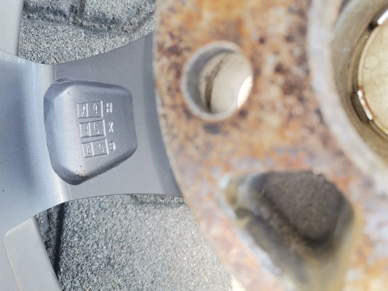    205/60R16 | Mobile.bg   11