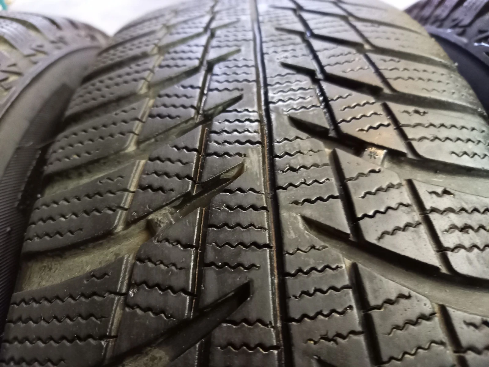    195/65R15  VW | Mobile.bg   4