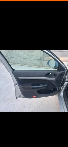 Skoda Octavia 1.6TDI 4X4, снимка 7