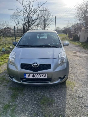 Toyota Yaris 1.4 D4D 90кс, снимка 1