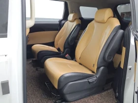 Kia Carnival Diesel 9-Seater Prestige, снимка 12