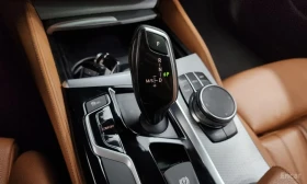 BMW 530 / M Sport Package / ХЕД-ЪП / АВТОКРЕДИТ, снимка 8