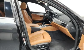 BMW 530 / M Sport Package / ХЕД-ЪП / АВТОКРЕДИТ, снимка 10