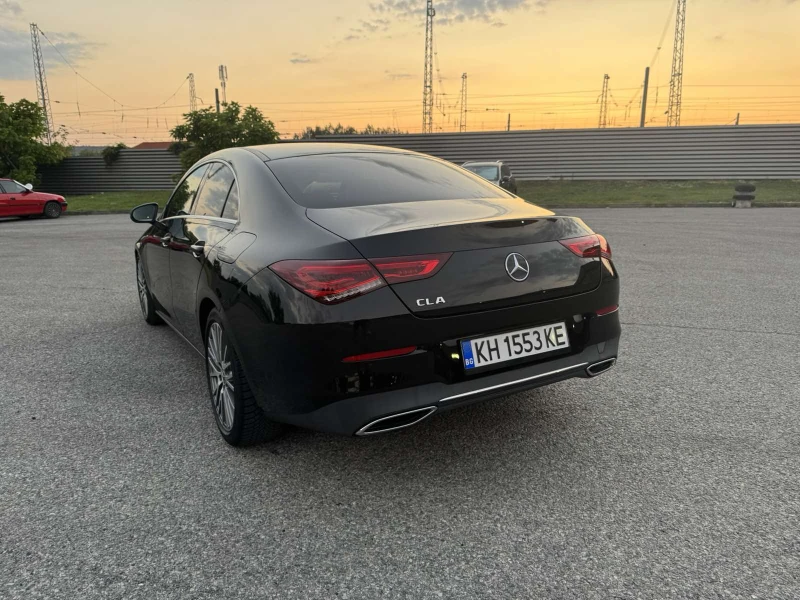 Mercedes-Benz CLA 180, снимка 5 - Автомобили и джипове - 47856524