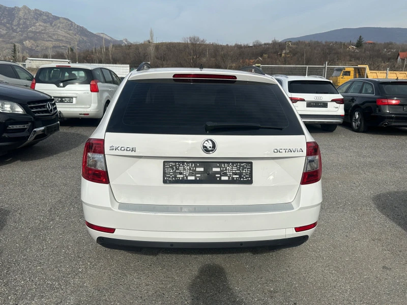 Skoda Octavia 2.0TDI* 150 к.с* DSG* КАТО НОВА!!, снимка 6 - Автомобили и джипове - 46728110